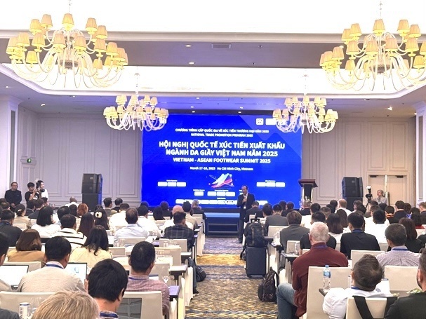 Cục Xúc tiến thương mại lấy ý kiến các đơn vị thuộc Bộ cho dự thảo Quyết định về tổ chức và quản lý hội nghị, hội thảo quốc tế. Ảnh minh họa