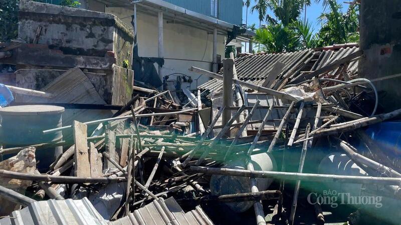 Ngổn ngang sau bão số 13