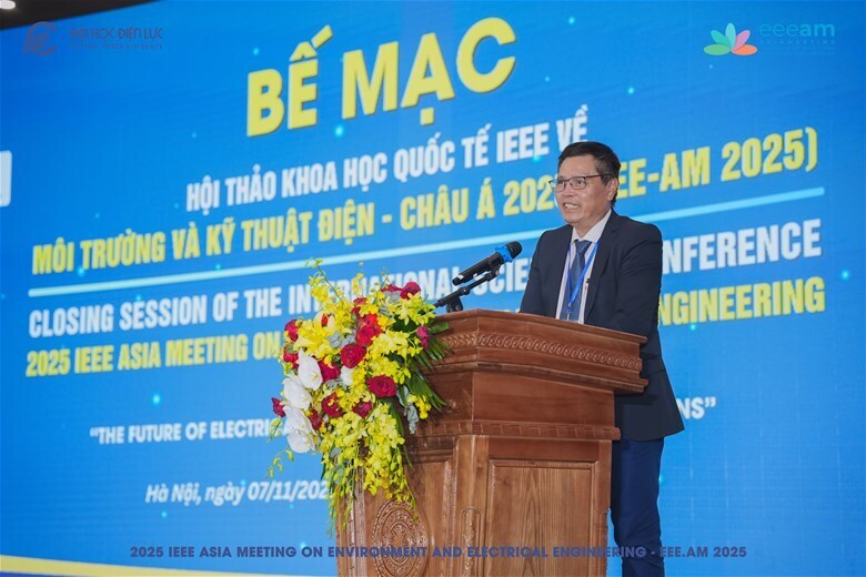 GS.TSKH. Trần Quốc Tuấn phát biểu tại phiên bế mạc