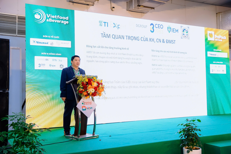 បណ្ឌិត Chu Duc Hoang - ប្រធានការិយាល័យមូលនិធិច្នៃប្រឌិតបច្ចេកវិទ្យាជាតិ (NATIF)។