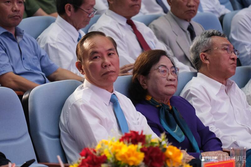 Thứ trưởng Bộ Nông nghiệp và Môi trường Phùng Đức Tiến  dự Lễ kỷ niệm. Ảnh: Lê Sơn