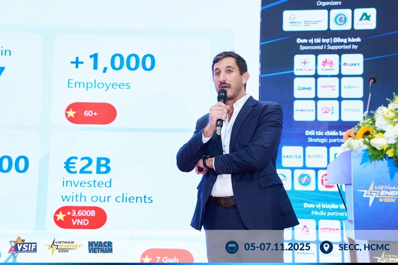 Ông Jeremy Colson, Giám đốc Bộ phận Kinh doanh Hiệu quả Năng lượng của GreenYellow chia sẻ tại sự kiện