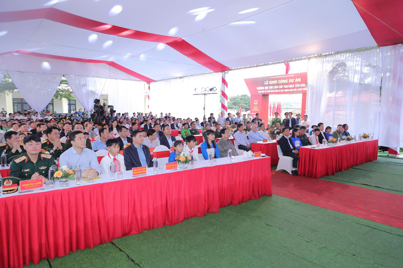 Các đại biểu tham dự Lễ khởi công. Ảnh: Minh Hiếu