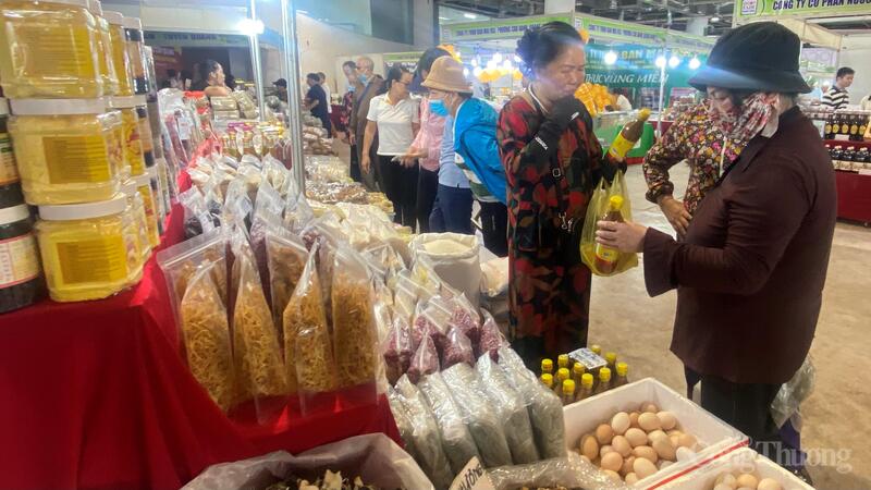 Sản phẩm nông sản thu hút nhiều khách hàng