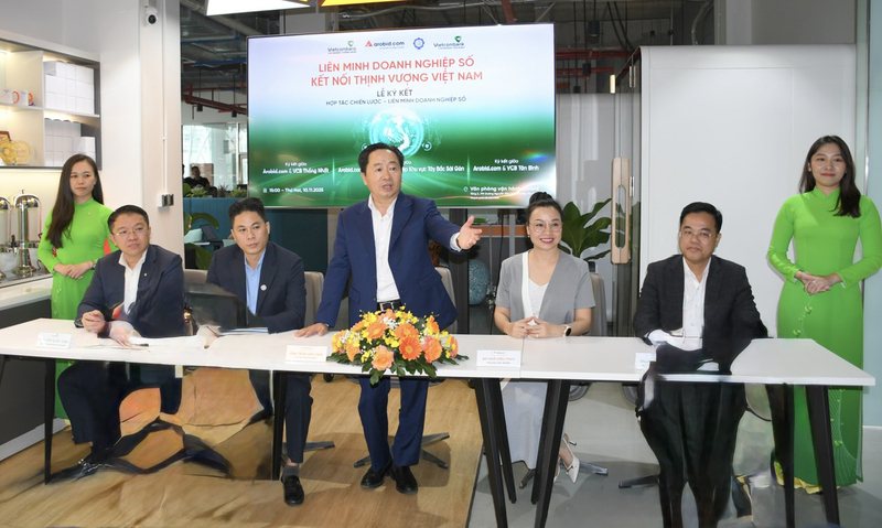 Ông Trần Văn Chín - Chủ tịch HĐQT Công ty CP Công nghệ Arobid. Ảnh: Minh Khuê.