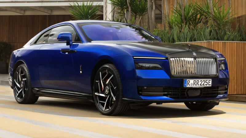 Mẫu xe điện Spectre của Rolls-Royce đang được ưu đãi tại thị trường Mỹ. Ảnh: Carscoops