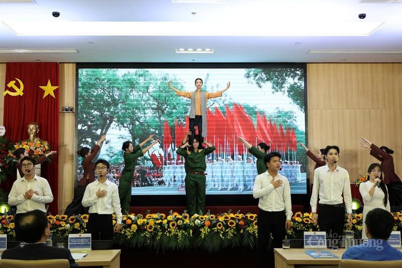Chùm ảnh: Đại hội đại biểu Đoàn Thanh niên Bộ Công Thương khóa V - 19