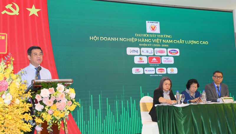 Ông Nguyễn Văn Dũng - Phó Chủ tịch UBND TP. Hồ Chí Minh phát biểu tại chương trình.