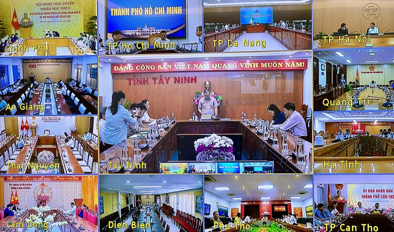 Phiên họp được kết nối trực tuyến từ trụ sở Chính phủ tới các địa phương. Ảnh: VGP/Nhật Bắc