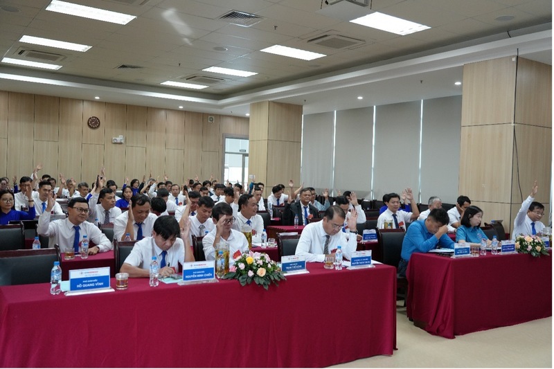 Đại hội biểu quyết thông qua các Nghị quyết Đại hội Công đoàn Công ty nhiệm kỳ 2025–2030