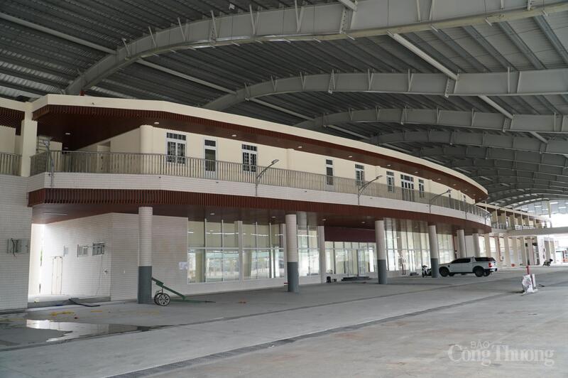 Khu nhà mua bán thủy sản