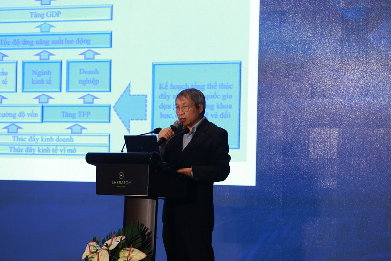 PGS.TS. Bùi Quang Tuấn, Phó Chủ tịch Hiệp hội Khoa học và Kỹ thuật Việt Nam phát biểu tại Diễn đàn “Thực hiện kinh tế tuần hoàn tại Việt Nam: Chính sách và kết nối hành động” diễn ra vào sáng 10/11/2025