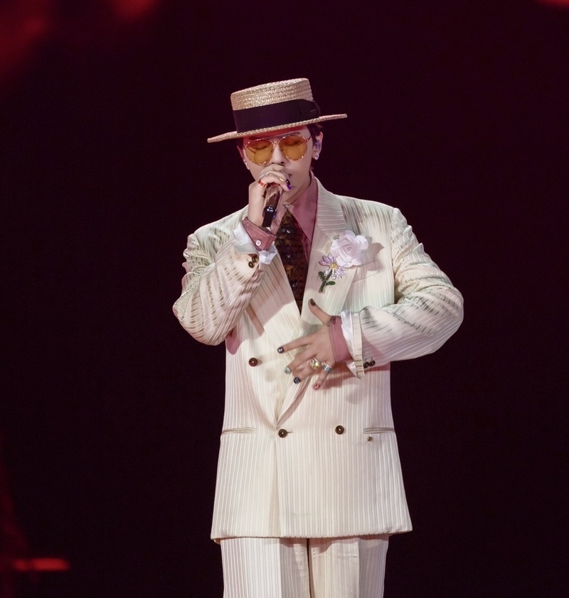 Concert của G-DRAGON còn là minh chứng cho năng lực tổ chức đẳng cấp quốc tế, giúp khán giả Việt lần đầu được trải nghiệm chuẩn world tour ngay trong nước