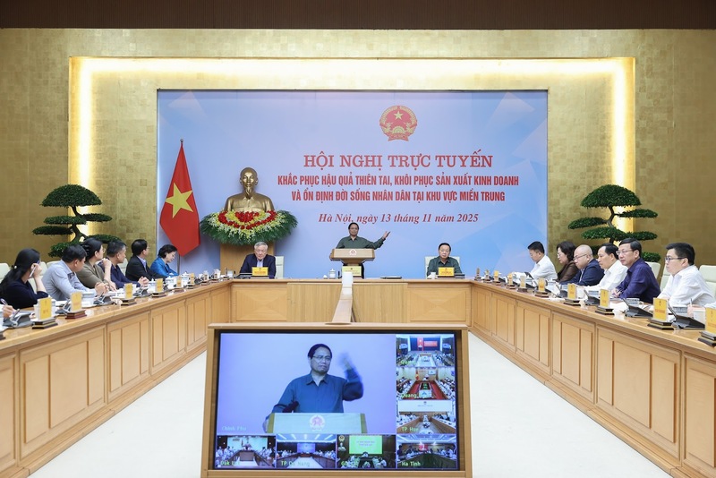 Thủ tướng yêu cầu các bộ, ngành, bảo đảm cung ứng đầy đủ, đặc biệt là lương thực, thực phẩm, năng lượng, nguyên vật liệu xây dựng; tăng cường quản lý thị trường, tránh tình trạng thiếu hàng, chống găm hàng đội giá. Ảnh: VGP/Nhật Bắc.