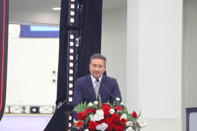 Ông Frédéric Milliet, Giám đốc kinh doanh khu vực, Tập đoàn Vossloh AG. Ảnh: Thanh Tuấn