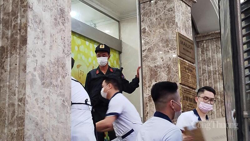 Xe tải chở nhiều thùng hàng rời thẩm mỹ viện Mailisa ở Hà Nội - 7