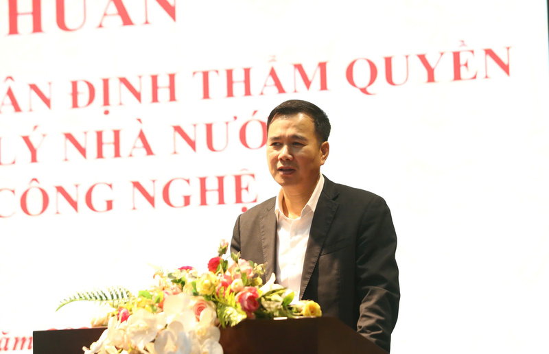 Thứ trưởng Bùi Thế Duy phát biểu tại Hội nghị. Ảnh: Q.N