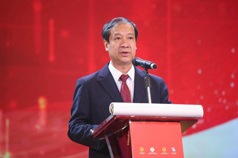 Bộ trưởng Bộ Giáo dục và Đào tạo Nguyễn Kim Sơn phát biểu.