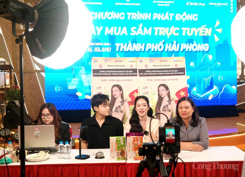 Các phiên livestream quảng bá và bán sản phẩm.