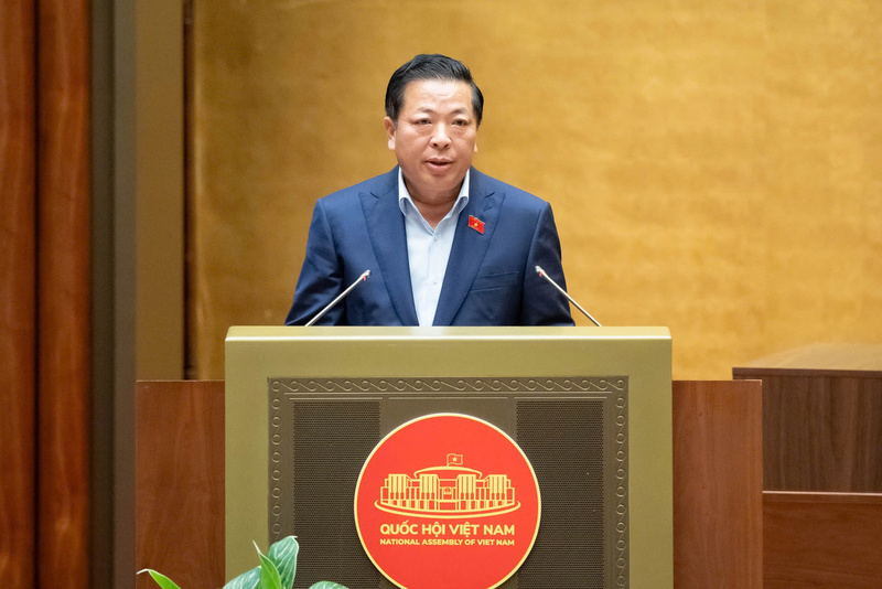 Bộ trưởng Bộ Xây dựng Trần Hồng Minh.