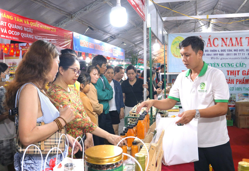 Sở Công Thương tỉnh Quảng Ngãi chủ động triển khai nhiều giải pháp bình ổn thị trường, tăng cường dự trữ hàng hóa thiết yếu và dự báo cung cầu theo sát biến động