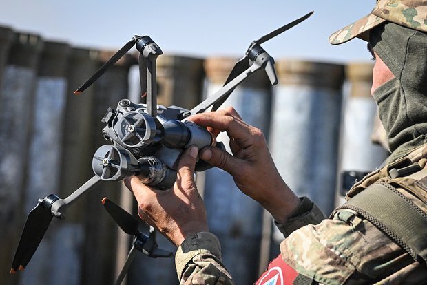 FPV Nga lập kỷ lục veefk hoảng cách hoạt động mới. Ảnh: Lenta