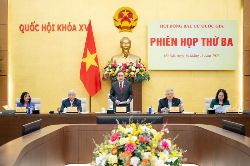 Chủ tịch Quốc hội Trần Thanh Mẫn, Chủ tịch Hội đồng Bầu cử quốc gia chủ trì Phiên họp thứ 3 của Hội đồng Bầu cử quốc gia