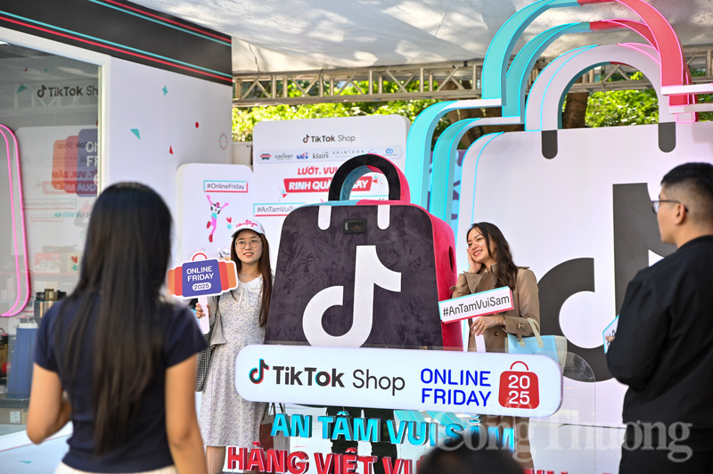 Người tiêu dùng trên toàn quốc có thể truy cập vào website chính thức của chương trình: https://onlinefriday.vn/ để tìm hiểu thêm thông tin.