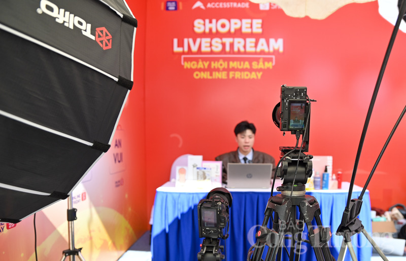 Online Friday 2025 tập trung vào nhiều nội dung chính, trong đó nổi bật là nâng cao trải nghiệm thương mại điện tử và công nghệ số.