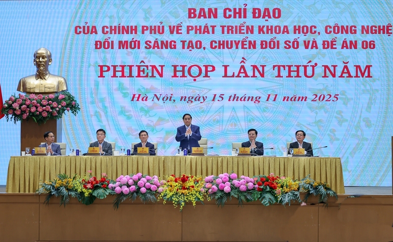 Thủ tướng Chính phủ Phạm Minh Chính chủ trì Phiên họp lần thứ 5 của Ban Chỉ đạo. Ảnh: VGP/Nhật Bắc