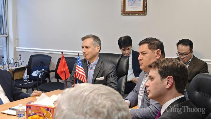 Đại diện các doanh nghiệp đánh giá cao cách Việt Nam kiên trì đàm phán thương mại đối ứng với Hoa Kỳ chủ động, thiện chí và nhất quán.