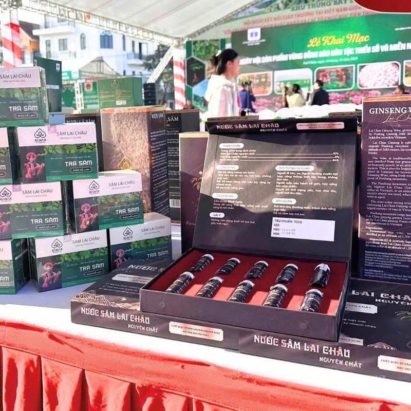 Đa dạng các sản phẩm sâm Lai Châu tại Hội chợ Mùa Thu 2025