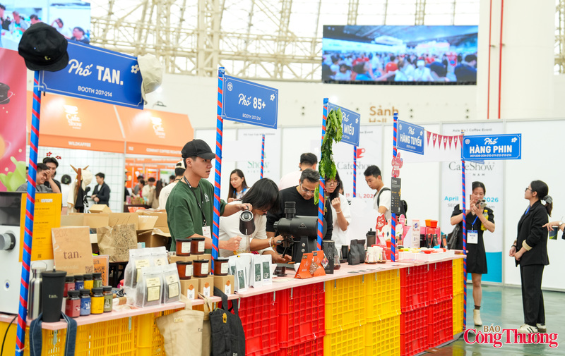 Triển lãm quy tụ 350 thương hiệu trong nước và quốc tế, giới thiệu các sản phẩm và công nghệ mới nhất trong lĩnh vực cà phê, trà, bánh ngọt, thiết bị, nguyên phụ liệu và giải pháp vận hành chuỗi F&B.