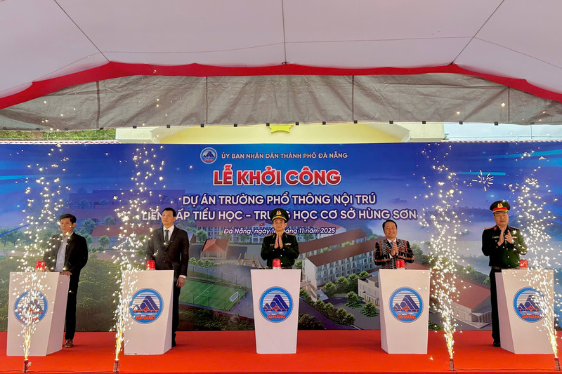 Khởi công dự án xây dựng Trường phổ thông nội trú liên cấp Tiểu học - THCS Hùng Sơn.