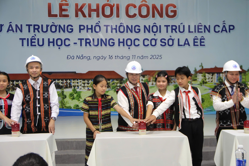 Nghi thức khởi công dự án Trường phổ thông nội trú liên cấp Tiểu học - THCS La Êê.