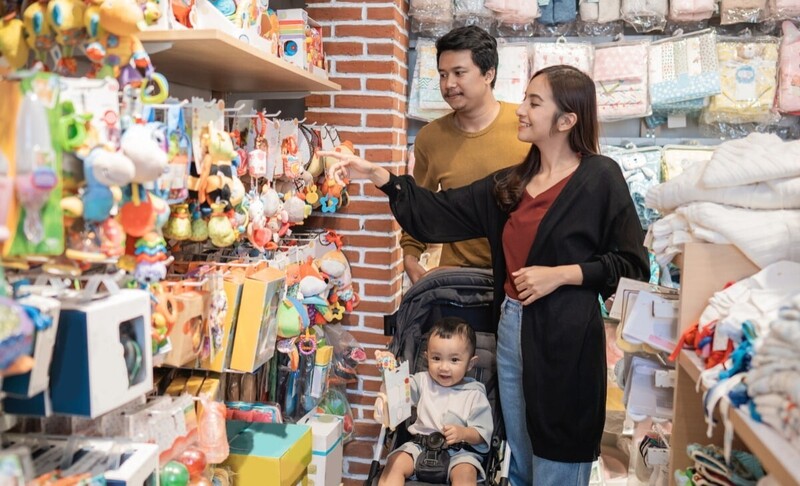 Thị trường ngành hàng Mẹ và Bé tại Việt Nam ngày một hấp dẫn. Ảnh minh hoạ