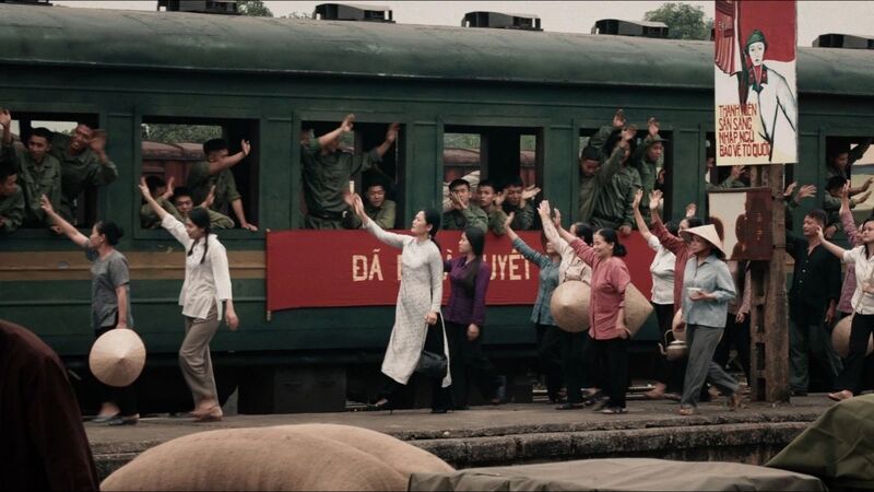 Cảnh phim "Mưa đỏ". Ảnh minh họa