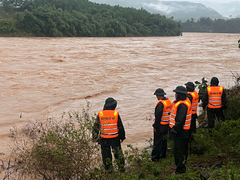 Lực lượng Bộ đội Biên phòng khẩn trương bố trí các phương án tìm kiếm người bị nạn (Ảnh: Bộ đội Biên phòng)