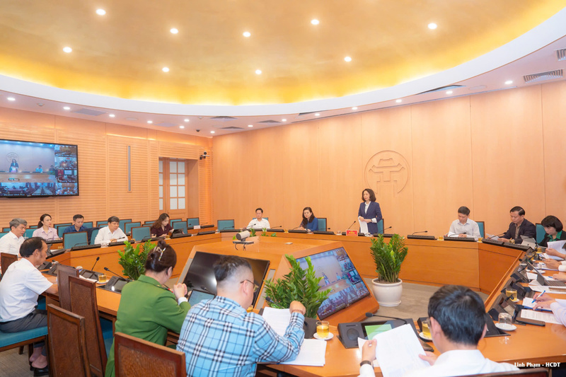 Cuộc họp giao ban sơ kết, rút kinh nghiệm trong công tác tổ chức bữa ăn bán trú cho học sinh trên địa bàn Thành phố Hà Nội năm học 2025-2026.