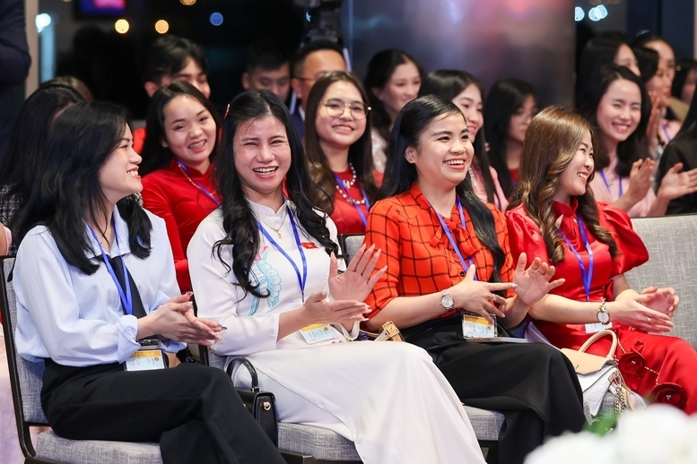 Các đại biểu tham dự buổi gặp mặt - Ảnh: VGP/Nhật Bắc