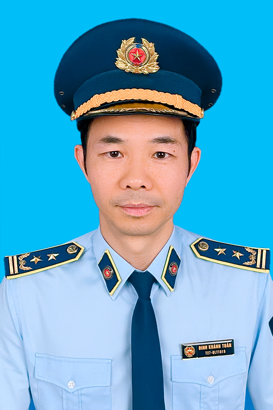 Ông Đinh Khánh Toàn, Chi cục trưởng Chi cục Quản lý thị trường Thanh Hóa