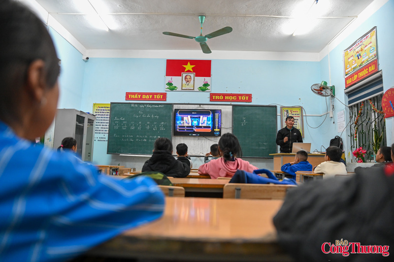 Các trò chơi luôn áp dụng theo bài giảng, đảm bảo nội dung được củng cố một cách tự nhiên, hiệu quả, tránh học vẹt.