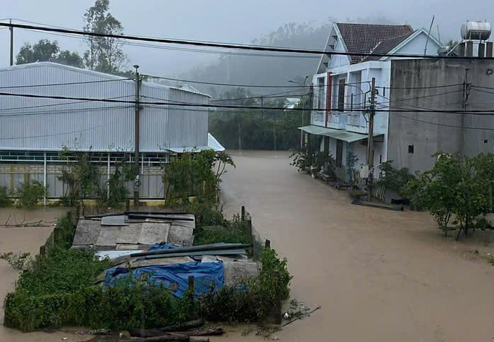 Nhiều khu vực phía Đông tỉnh Đắk Lắk đang bị ngập. Ảnh: Nguyễn Toàn