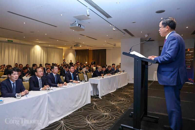 Το Υπουργείο Βιομηχανίας και Εμπορίου διοργάνωσε το Επιχειρηματικό Φόρουμ του Βιετνάμ στην Αυστραλία. Φωτογραφία: Nguyen Minh