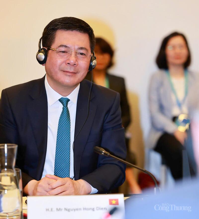 Bộ trưởng Don Farrell hoan nghênh Việt Nam nhận chuyển giao vai trò Chủ tịch CPTPP từ Australia vào năm 2026.