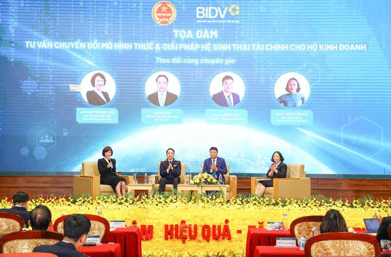 Lãnh đạo Cục Thuế, BIDV và Hội tư vấn Thuế tham gia Tọa đàm tư vấn chuyển đổi mô hình thuế và giải pháp hệ sinh thái tài chính cho hộ kinh doanh