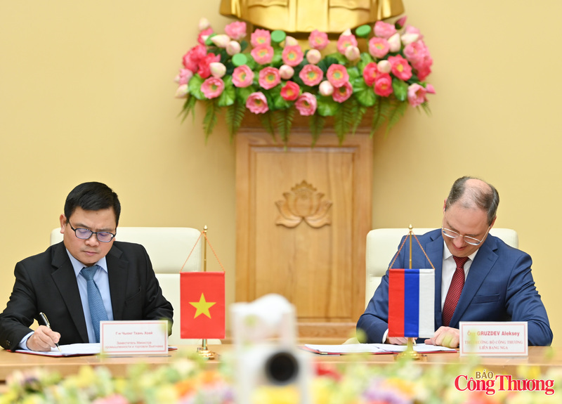 Chùm ảnh: Họp Tiểu ban hợp tác về công nghiệp Việt Nam - Liên bang Nga - 11