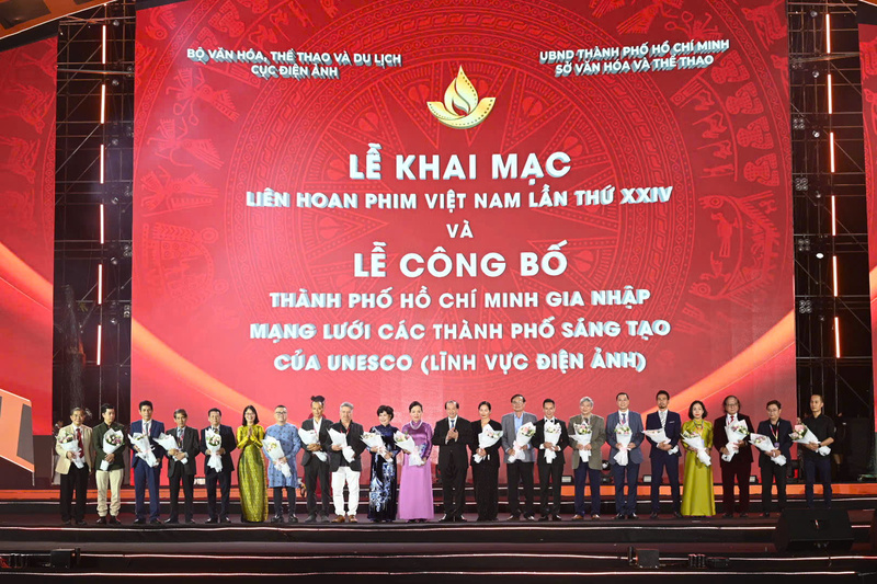 Khai mạc Liên hoan phim Việt Nam lần thứ XXIV - 1