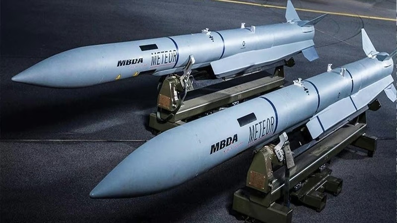 Tên lửa Meteor gây chú ý nhờ khả năng đánh chặn mục tiêu ở cự ly xa trong mọi điều kiện và giữ được tốc độ vượt trội, tạo lợi thế lớn trên chiến trường hiện đại. Ảnh: Defence Horizon