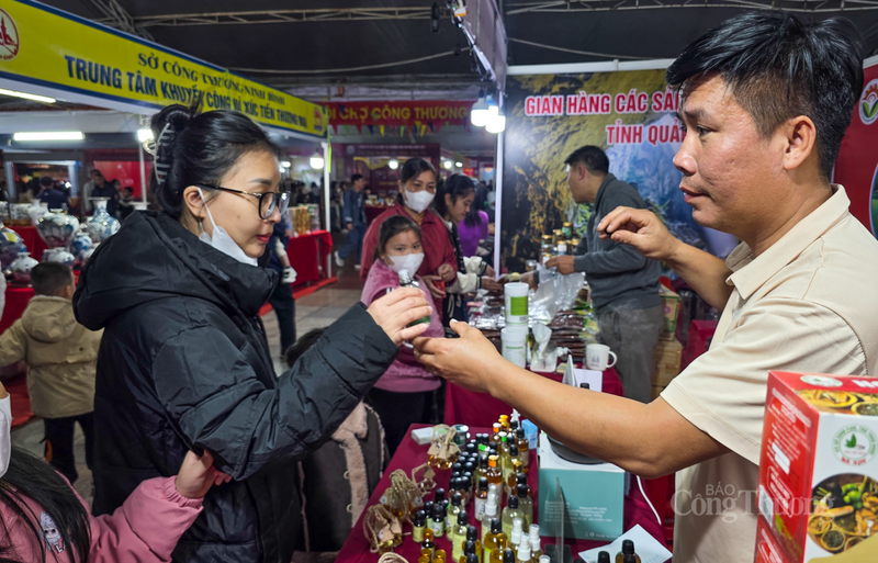 Sản phẩm của tỉnh Quảng Trị ‘cháy hàng’ tại Hội chợ Công Thương Bắc Trung Bộ - 2